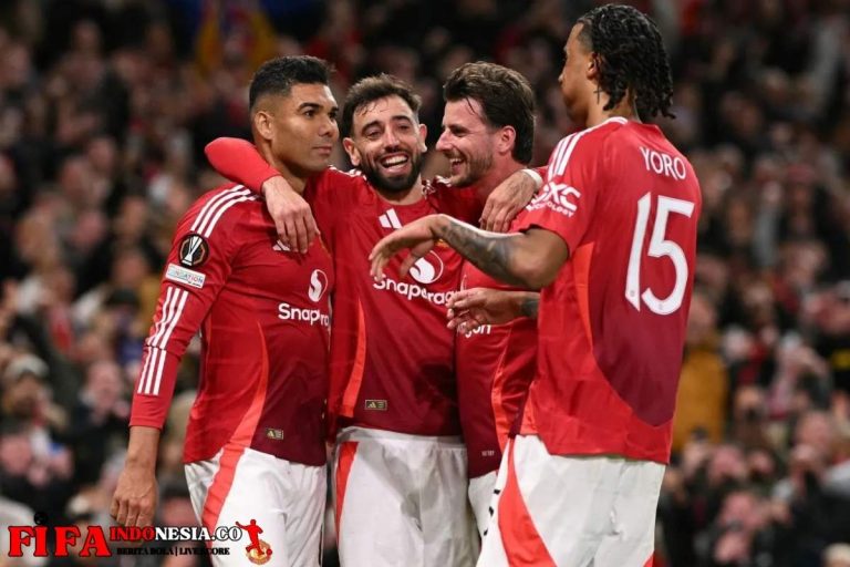 Manchester United Tantang Tottenham