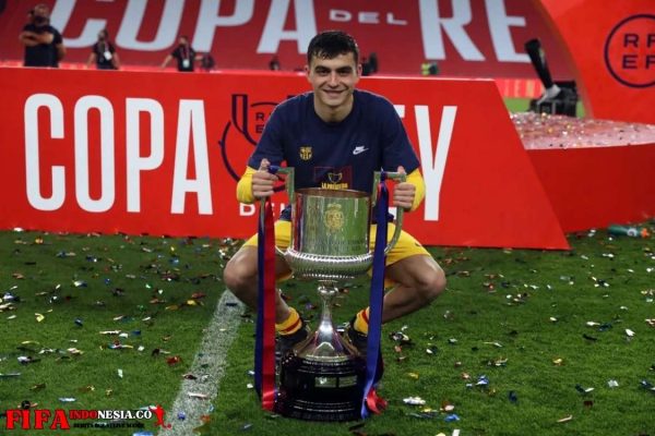 Pedri Guncang Eropa, Toni Kroos Takjub: “Ia Mengalahkan Belasan Bek Setiap Laga”