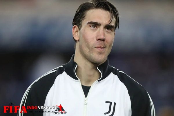 Vlahovic Menolak Fenerbahce, Siap Gabung AC Milan Musim Depan