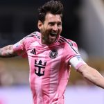 Messi Tersentuh! Hadiah Baggio Bikin Haru