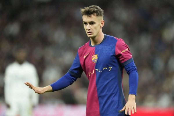 🔥 Barcelona Siap Jual Casado, MU dan Arsenal Bergerak Cepat