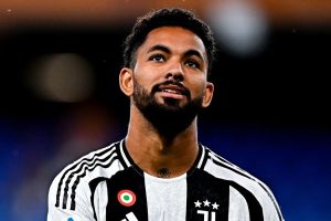 Juventus Putuskan Lepas Douglas Luiz