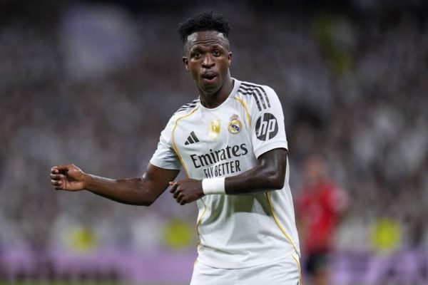 Misteri Masa Depan Vinicius: Klub Premier League Siap Bergerak