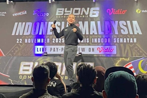 Byon Combat Showbiz Vol.6